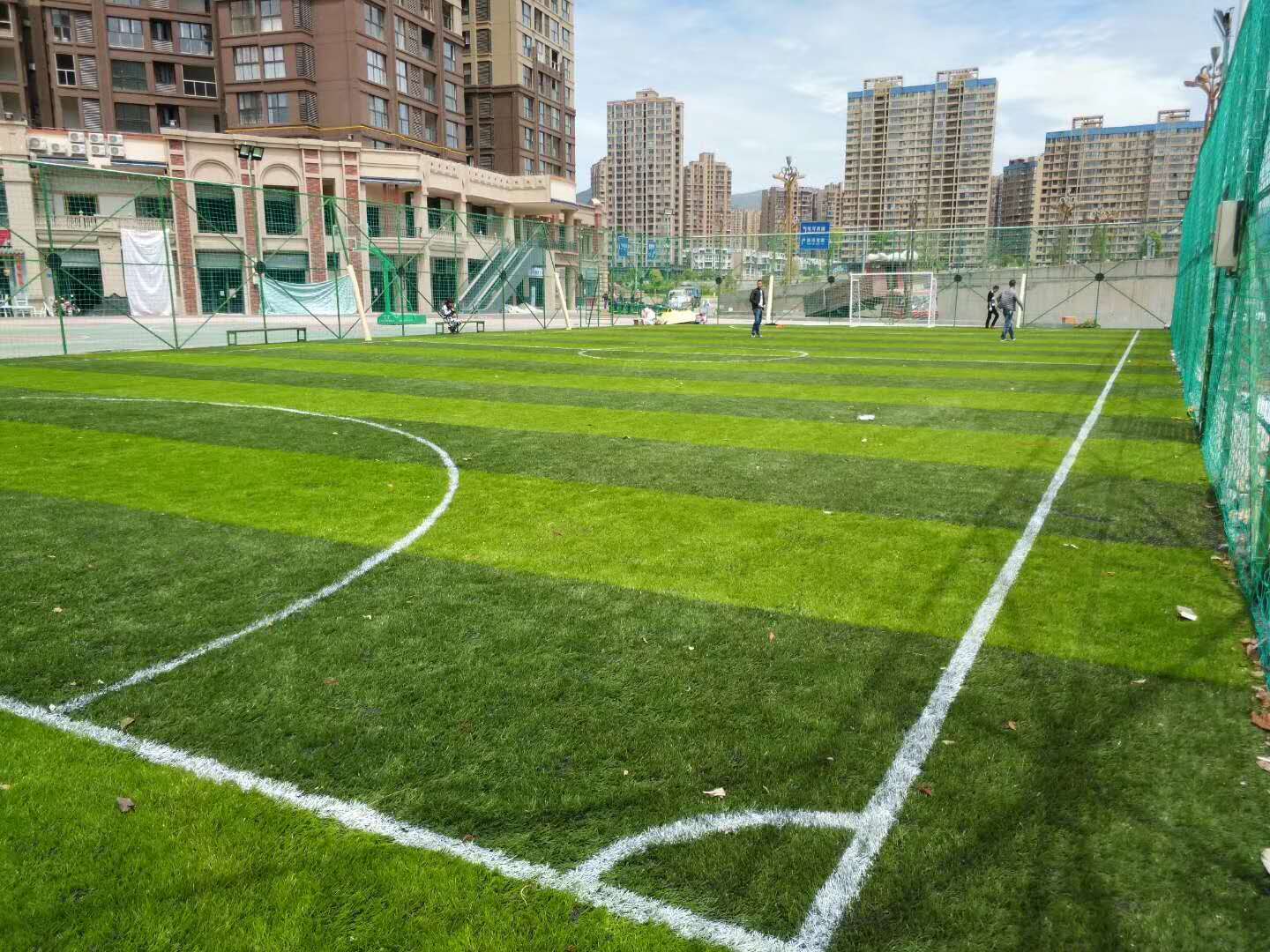四川广元笼式足球场
